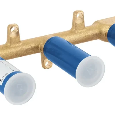 Grohe montāžas elementi - zemapmetuma pamata korpuss trīs caurumu izlietnes maisītājam 29025002