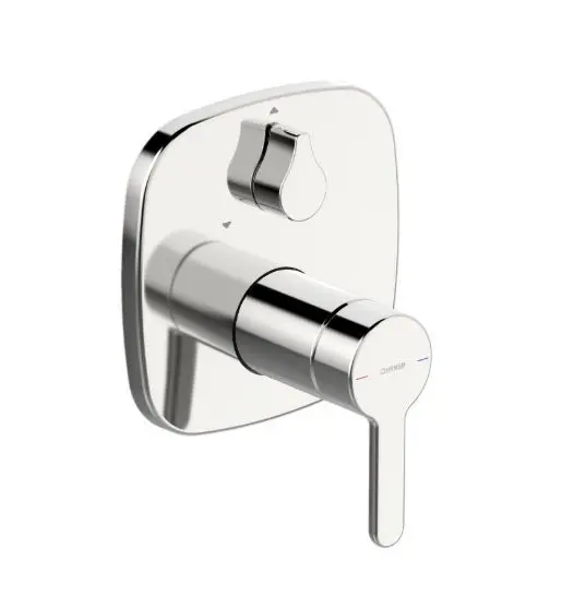 Hansa Designo - vannas vienas sviras maisītājs - zemapmetuma, pārslēdzējs 2 patērētājiem, hroms 81113593